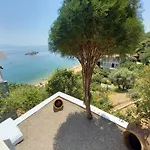 Balcony By The Sea Apartamento