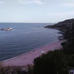 דירה Balcony By The Sea PalaiónTsiflíkion